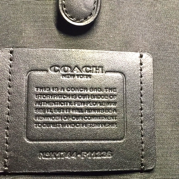 (UNISEX) NWT COACH CHARLES PACK w/BASEBALL STITCH - Picture 4 of 8